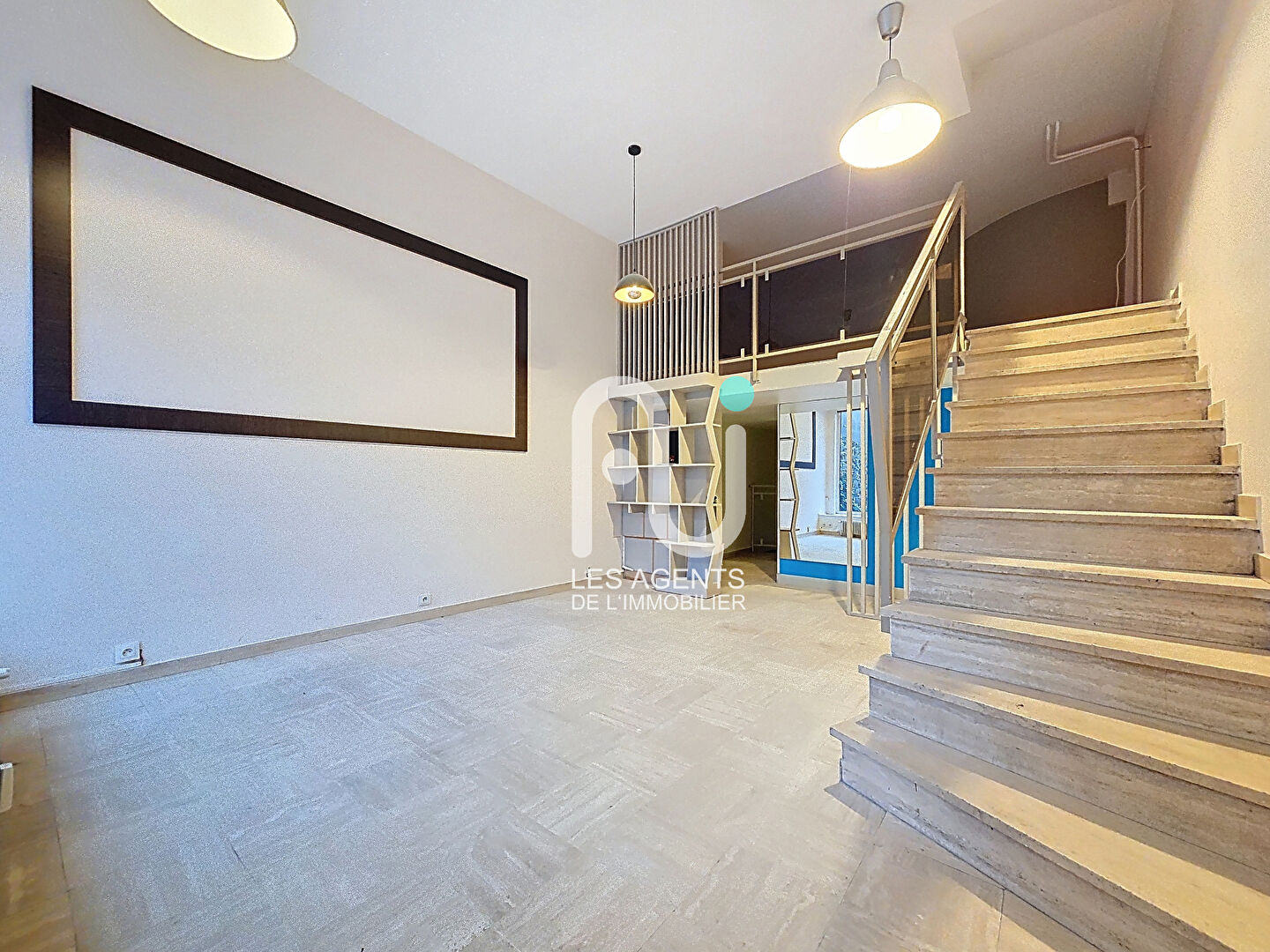 Local commercial  73.3m2